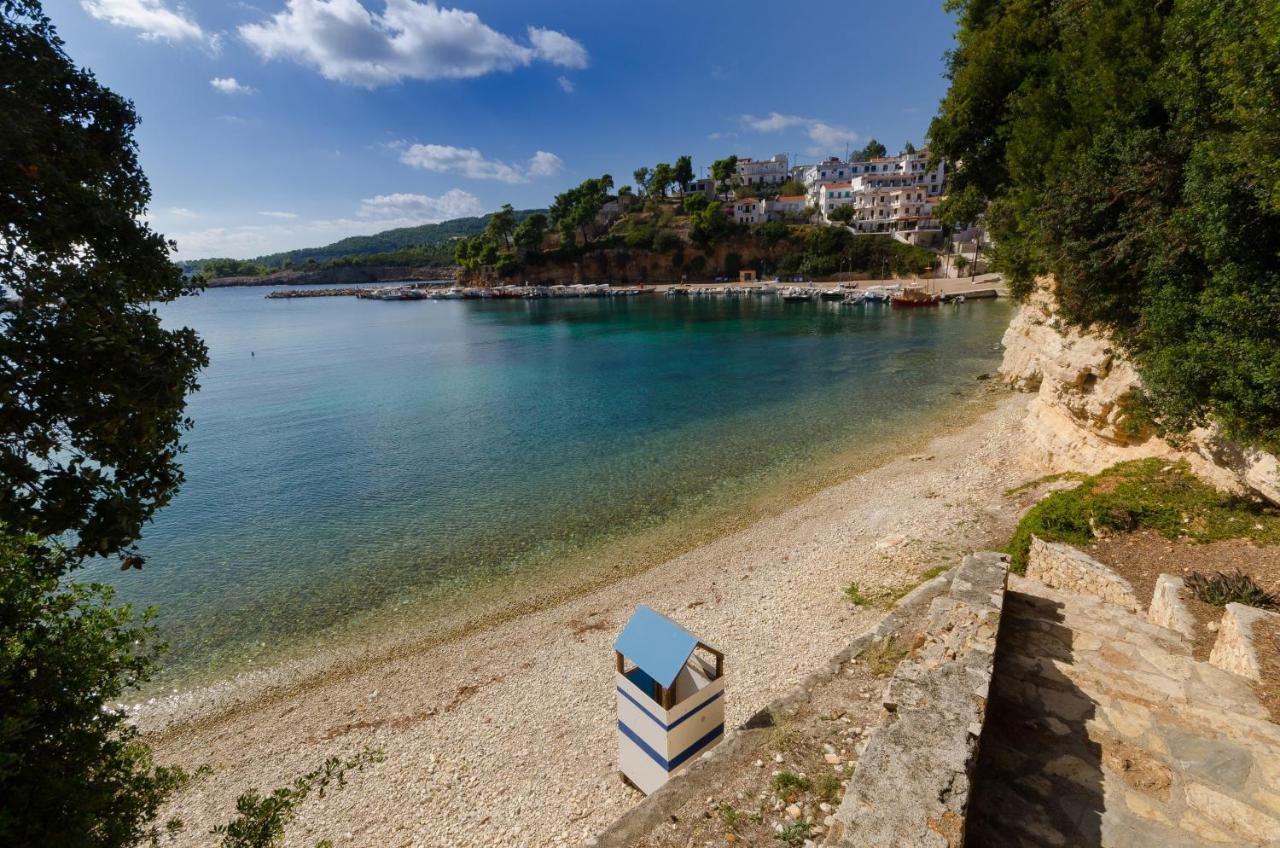 Aegean Suites Votsi  Exteriér fotografie